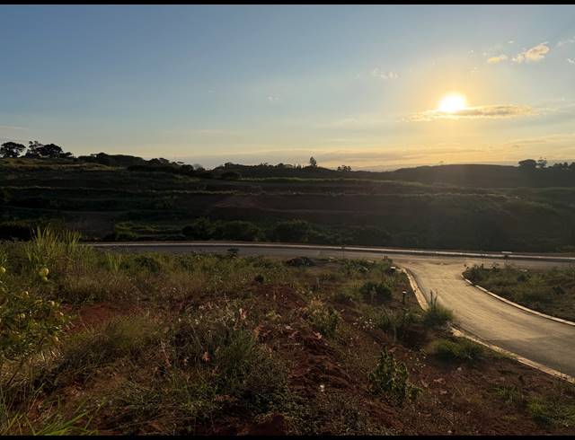 833M² VACANT LAND FOR SALE IN SEATON ESTATE